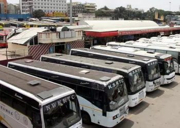 അമിത നികുതി: അന്തർ സംസ്ഥാന സ്വകാര്യ ബസ് സമരം ശക്തമാകുന്നു; യാത്രക്കാർ ദുരിതത്തിൽ