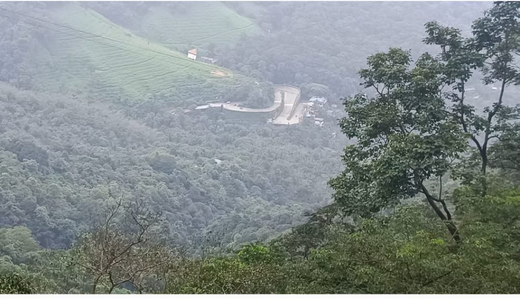 താമരശ്ശേരി ചുരത്തിലെ മണ്ണിടിച്ചിൽ തടയുന്നതിനുള്ള നടപടികൾ ആരംഭിച്ചു – കത്തിന്‌ മറുപടിയായി നിതിൻ ഗഡ്കരി