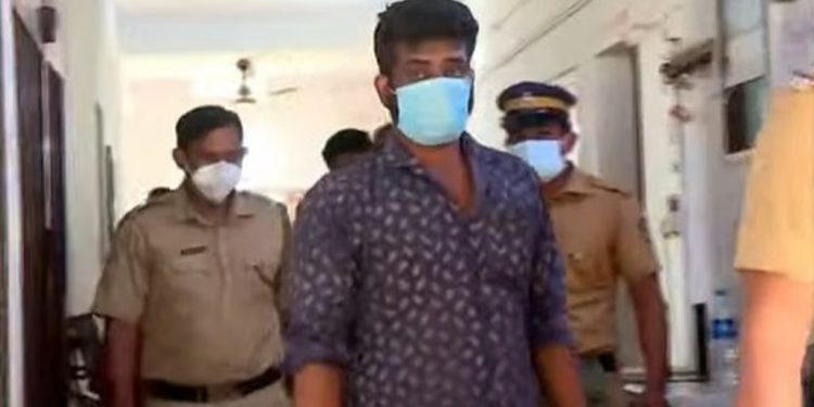 ഗര്‍ഭിണിയായ യുവതിയെ കൊന്നു കായലില്‍ തള്ളിയ കേസ്: പ്രതി രജനിയുടെ ശിക്ഷാവിധി ഇന്ന്