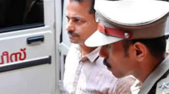 ശുചിമുറിയിലെ രക്തക്കറ നിർണായകമായി, വിവാദ വെളിപ്പെടുത്തലുകൾ; തളരാതെ പോരാടി കുട്ടിയുടെ മാതാവ്