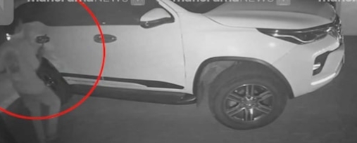 തൃശൂർ രാഗം തിയറ്റർ ഉടമയ്ക്കും ഡ്രൈവർക്കും വെട്ടേറ്റു; അക്രമി സംഘത്തിനായി അന്വേഷണം, ആക്രമണത്തിന്റെ സിസിടിവി ദൃശ്യം പുറത്ത്