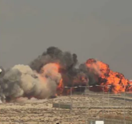 ദുബായ് എയർ ഷോയ്ക്കിടെ ഇന്ത്യയുടെ തേജസ് യുദ്ധവിമാനം തകർന്നു