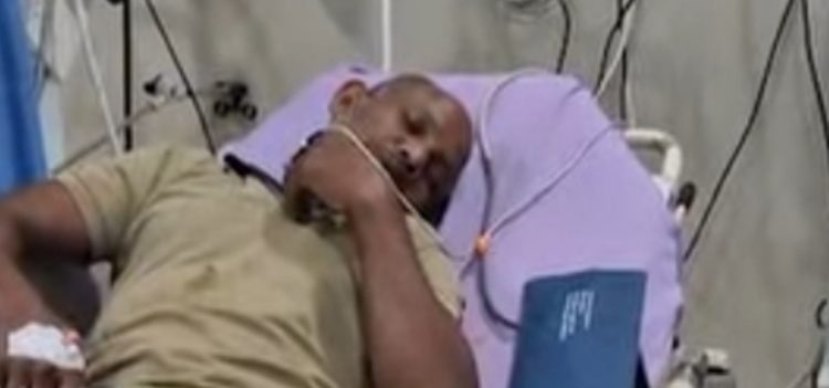 ബൈക്ക് യാത്രികനെ കാട്ടാന ആക്രമിച്ചു