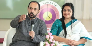 ഇൻഫ്ലുവൻസർ ദമ്പതികൾ തമ്മിലടിച്ചു; ഇടതു കയ്യിൽ കടിച്ചു, മുടിപിടിച്ചു വലിച്ചു; ഭാര്യയുടെ പരാതിയിൽ ഭർത്താവിനെതിരെ കേസ്