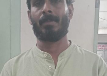 സ്‌കൂട്ടറില്‍ കടത്തുകയായിരുന്ന 450 പാക്കറ്റ് ഹാന്‍സുമായി വില്‍പ്പനക്കാരന്‍ പിടിയില്‍