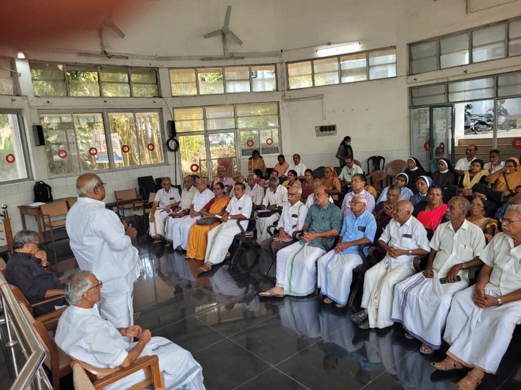 വയോജന സംരക്ഷണത്തിന് അഭിപ്രായ രൂപീകരണ യോഗം ചേര്‍ന്നു