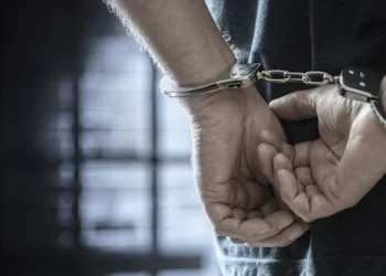 കാലാവധി കഴിഞ്ഞ വസ്തുക്കൾ ഉപയോഗിച്ച് ഭക്ഷണം തയ്യാറാക്കി വിറ്റു; റെസ്റ്റോറന്റ് ഉടമയ്ക്ക് തടവും പിഴയും ശിക്ഷ വിധിച്ച് കോടതി