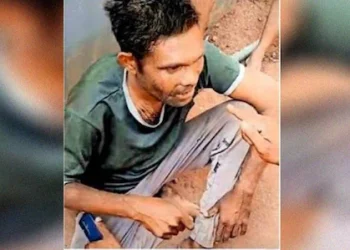 മോഷ്ടാവെന്നു സംശയിച്ചു, ആൾക്കൂട്ടം വളഞ്ഞു, തല്ലിച്ചതച്ചു; ചോരതുപ്പി മരിച്ചു