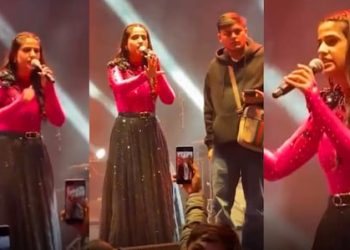 ‘അമ്മാവാ, നിങ്ങളുടെ മകളുടെ പ്രായമേ ഉള്ളൂ’; സ്റ്റേജിൽ പാടുന്നതിനിടെ മധ്യവയസ്കന്റെ അശ്ലീല പ്രദർശനം, പാട്ട് നിർത്തി ഗായിക