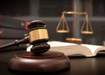 തന്ത്രിയുടെ മരുമകനെതിരെ ഹണിട്രാപ് ചമച്ച കേസ്: 6 പേർക്ക് എതിരെ കുറ്റപത്രം