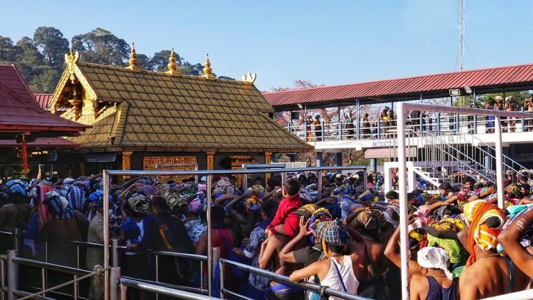 ശബരിമലയില്‍ റെക്കോര്‍ഡ് വരുമാനം; ഈ വര്‍ഷം ലഭിച്ചത് 332.77 കോടി