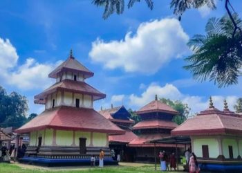 പുൽപള്ളി സീതാദേവി ലവകുശ ക്ഷേത്ര ഉത്സവം താലപ്പൊലി ഘോഷയാത്ര ഇന്ന് രാവിലെ 10.30 മുതൽ പ്രസാദ ഊട്ട് ആരംഭിക്കും