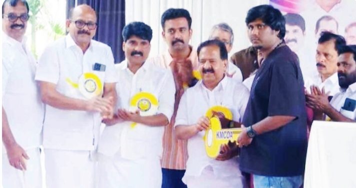 നാല് വീടുകളുടെ താക്കോൽദാനം നിർവഹിച്ചു