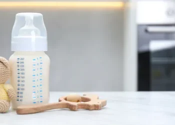 പാലിൽ ചേർത്ത വെള്ളം വിഷമായി മാറി; 10 വർഷം കാത്തിരുന്ന് കിട്ടിയ അഞ്ചര മാസം പ്രായമുള്ള കുഞ്ഞ് മരിച്ചു