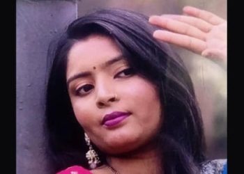 ‘കുരങ്ങനെ പോലെയുണ്ട്’; ഭർത്താവ് കളിയാക്കി, മനംനൊന്ത് ഭാര്യ ജീവനൊടുക്കി