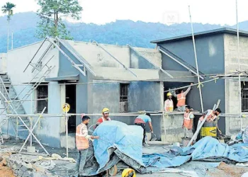 വയനാട് പുനരധിവാസം: ഫെബ്രുവരിയിൽ ആദ്യഘട്ട വീടുകൾ കൈമാറും; 289 വീടുകളുടെ വാർപ്പ് പൂർത്തിയായി