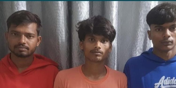 കഞ്ചാവുമായി യുവാക്കൾ പിടിയിൽ