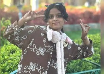 വൈദ്യുതിലൈനില്‍ അബദ്ധത്തില്‍ കൈ തട്ടി; ഷോക്കേറ്റ് 12കാരിക്ക് ദാരുണാന്ത്യം