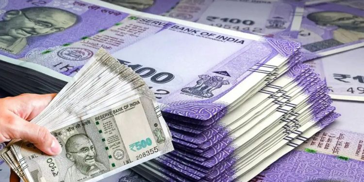 100, 500 രൂപ നോട്ടുകളില് വലിയ മാറ്റങ്ങള്; പുതിയ സുരക്ഷാ ഫീച്ചറുകളുമായി ആര്ബിഐയുടെ ‘കറന്സി അപ്ഡേറ്റ് 2026’, പഴയ നോട്ടുകള് അസാധുവാകുമോ?