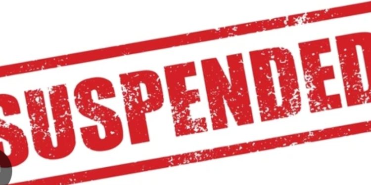 സമ്പൂര്‍ണ്ണ പോര്‍ട്ടലില്‍ കൃത്രിമം:അധ്യാപകനെ സര്‍വ്വീസില്‍ നിന്ന് സസ്‌പെന്റ് ചെയ്തു