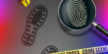 കുടുംബ തർക്കം; മാതാപിതാക്കളെ മകൻ കുത്തിക്കൊലപ്പെടുത്തി