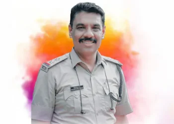 പൊലീസുകാരുടെ വഴിവിട്ട കാര്യങ്ങൾ റിപ്പോർട്ട് ചെയ്തു: സ്വയം വിരമിച്ച് എസ്ഐ