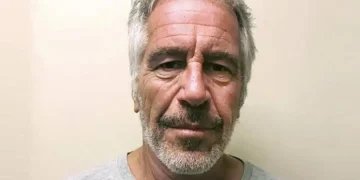 നിരവധി സ്ത്രീകളെ ഗർഭിണികളാക്കണം; മരണശേഷം തലയും ജനനേന്ദ്രിയവും സൂക്ഷിക്കണമെന്നും എപ്സ്റ്റീൻ; വിചിത്രം