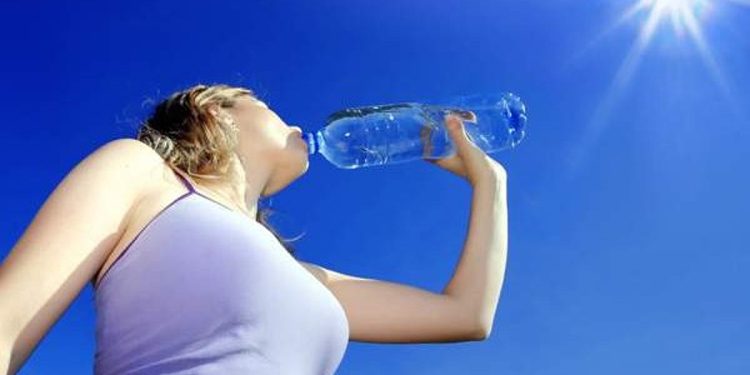 സംസ്ഥാനത്ത് കടുത്ത ചൂട്; രാവിലെ 11 മുതല്‍ 3 വരെ നേരിട്ട് വെയില്‍ ഏല്‍ക്കരുത്