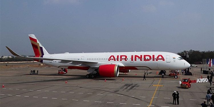 വിമാനം അഞ്ച് മിനിറ്റ് നേരത്തെയെത്തി, പക്ഷേ യാത്രക്കാരുടെ ലഗേജ് എടുക്കാന്‍ എയര്‍ ഇന്ത്യ മറന്നു