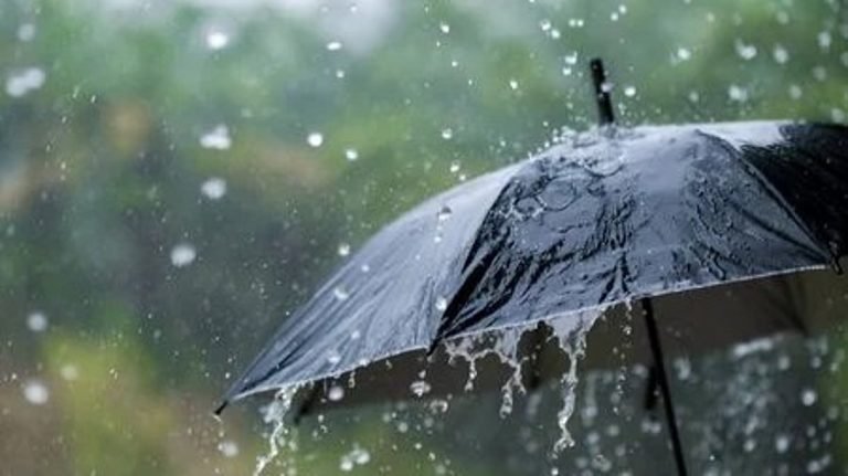 കനത്ത ചൂടിനിടെ ആശ്വാസമായി മഴ എത്തുമോ?, ഇടിമിന്നലിനും സാധ്യത; ഞായറാഴ്ച വരെ മുന്നറിയിപ്പ്
