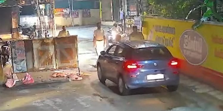 വാഹന പരിശോധനയ്ക്കിടെ പൊലീസുകാരനെ കാര്‍ ഇടിച്ചു തെറിപ്പിച്ചു; ബോണറ്റില്‍ കിടത്തി 20 മീറ്ററോളം പാഞ്ഞു; പ്രതികളെ കണ്ടെത്താനായില്ല