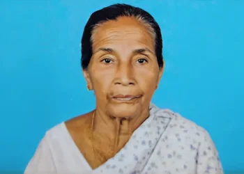 മദ്യപിച്ചെത്തിയ മകൻ അമ്മയെ കസേരയോടെ വലിച്ചെറിഞ്ഞു; വയോധികയ്ക്ക് ദാരുണാന്ത്യം