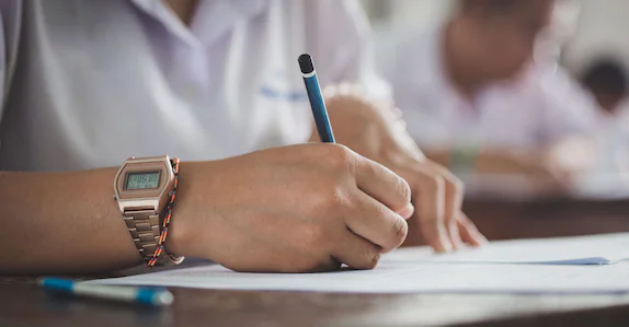 മാര്ച്ചില് പരീക്ഷ, മേയില് ഫലം; എസ്എസ്എല്സി മുതല് പ്ലസ് ടു വരെ: പ്രധാന തീയതികള്