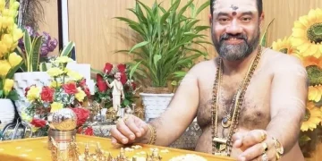 ബാധയൊഴിപ്പിക്കാനെന്ന പേരിൽ 16-കാരിയെ പീഡിപ്പിച്ചു, പോക്സോ കേസ്; ആൾക്കൂട്ടത്തെ കണ്ട് ഇറങ്ങിയോടി പ്രതി