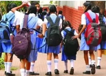 10 വര്‍ഷത്തെ പതിവ്, ജൂണ്‍ ഒന്നിന് മുമ്പേ പാഠപുസ്തകങ്ങളും യൂണിഫോമും റെഡി’; വിദ്യാഭ്യാസ മേഖലയില്‍ 5,000 കോടിയുടെ വികസനമെന്ന് മുഖ്യമന്ത്രി