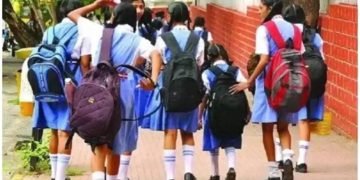 10 വര്‍ഷത്തെ പതിവ്, ജൂണ്‍ ഒന്നിന് മുമ്പേ പാഠപുസ്തകങ്ങളും യൂണിഫോമും റെഡി’; വിദ്യാഭ്യാസ മേഖലയില്‍ 5,000 കോടിയുടെ വികസനമെന്ന് മുഖ്യമന്ത്രി