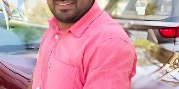 സഹകരണ ബാങ്ക് ജീവനക്കാരനെ കാറിനുള്ളിൽ മരിച്ചനിലയിൽ കണ്ടെത്തി