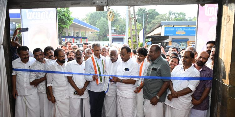 യു ഡി എഫ് കല്പ്പറ്റ നിയോജകമണ്ഡലം തെരഞ്ഞെടുപ്പ് കമ്മിറ്റി ഓഫീസ് തുറന്നു