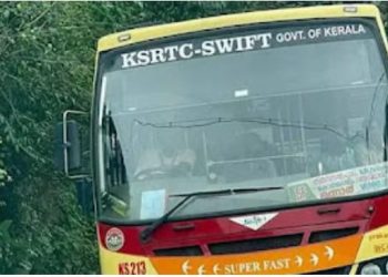 സീറ്റ് ബുക്ക് ചെയ്തവരെ കയറ്റാതെ പോയ കെഎസ്ആർടിസി സ്വിഫ്റ്റ് 40 കിലോമീറ്റർ തിരിച്ചോടി യാത്രക്കാരെ കയറ്റി