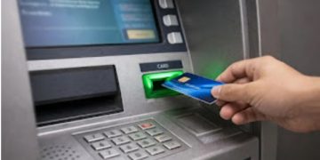 എടിഎം നിയമങ്ങളിൽ ഏപ്രിൽ 1 മുതൽ മാറ്റം; പണം പിന്‍വലിക്കുമ്പോള്‍ സൂക്ഷിച്ചില്ലെങ്കിൽ പണികിട്ടും..!!