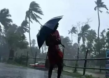 ചൂടിന് ആശ്വാസമായി വേനൽമഴ എത്തുന്നു! ഇന്ന് മൂന്ന് ജില്ലകളിൽ യെല്ലോ അലർട്ട്