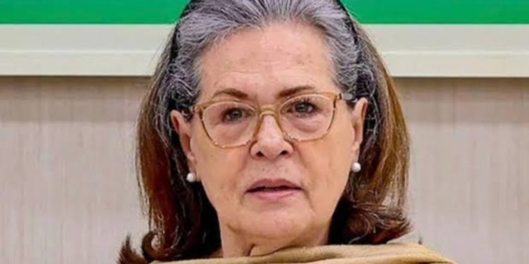 സോണിയ ഗാന്ധിയുടെ ആരോഗ്യനിലയിൽ പുരോഗതി; ആശുപത്രിയിൽ തുടരും