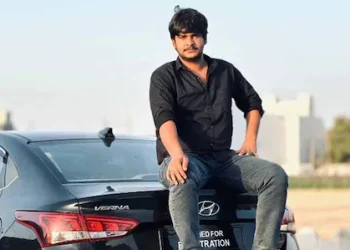 റീലെടുക്കാൻ 120 കിമീ.വേഗം; കാർ ഡിവൈഡറിലിടിച്ച് 2 യുവാക്കൾക്ക് ദാരുണാന്ത്യം