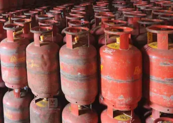 കയ്യിലൊരു സിലിണ്ടറുണ്ടോ? എന്നാൽ മൂന്നാറിലേക്ക് ഒരു ട്രിപ്പ് പോകാം, റിസോർട്ടിൽ താമസം