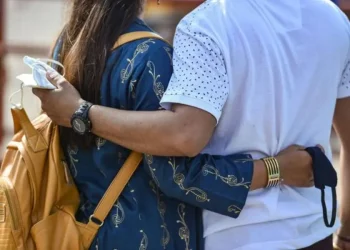 ലിവ് ഇൻ ബന്ധം ബഹുഭാര്യത്വമല്ലെന്ന് കർണാടക ഹൈക്കോടതി