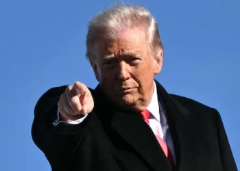 ‘48 മണിക്കൂറിനുള്ളിൽ ഹോർമുസ് കടലിടുക്ക് തുറന്നില്ലെങ്കിൽ ഊർജ പ്ലാന്റുകൾ തകർക്കും’: അന്ത്യശാസനവുമായി ഡോണൾഡ് ട്രംപ്