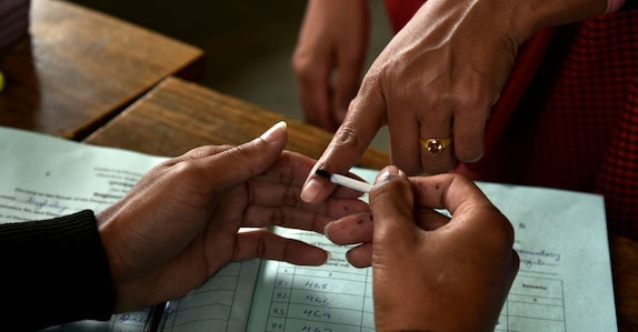 ‘കന്നിവോട്ട് മധുരിക്കും’; വോട്ടു ചെയ്യുന്നവർക്ക് ഹൽവ നൽകാൻ കമ്മിഷൻ