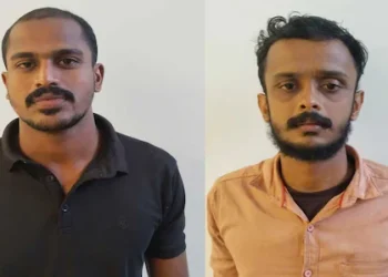 പൊലീസ് ഉദ്യോഗസ്ഥന്റെ വീടിന് നേരെ ബോംബെറിഞ്ഞു; ആർഎസ്എസ് പ്രവർത്തകർ കസ്റ്റഡിയിൽ