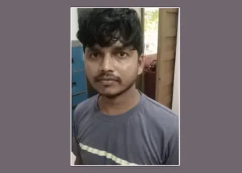 അമ്മ വെള്ളം വാങ്ങാൻ ഇറങ്ങിയ സമയം നോക്കി 10 വയസ്സുകാരിയോട് ലൈംഗികാതിക്രമം; ട്രെയിനിലെ ബെഡ് റോൾ ജീവനക്കാരൻ പിടിയിൽ