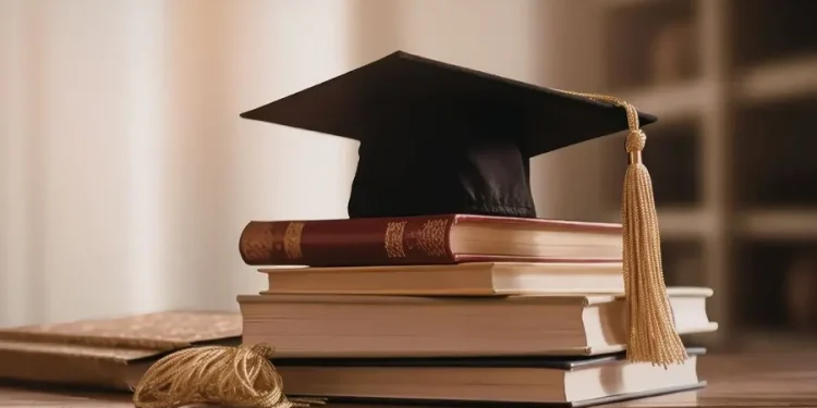 പരീക്ഷാഫലം വൈകിപ്പിച്ചു, മൂന്നു ലക്ഷത്തിന്റെ സ്കോളർഷിപ്പ് തുലാസിൽ; ‘കേരള’യിലെ PGവിദ്യാർഥികൾ കോടതിയിൽ